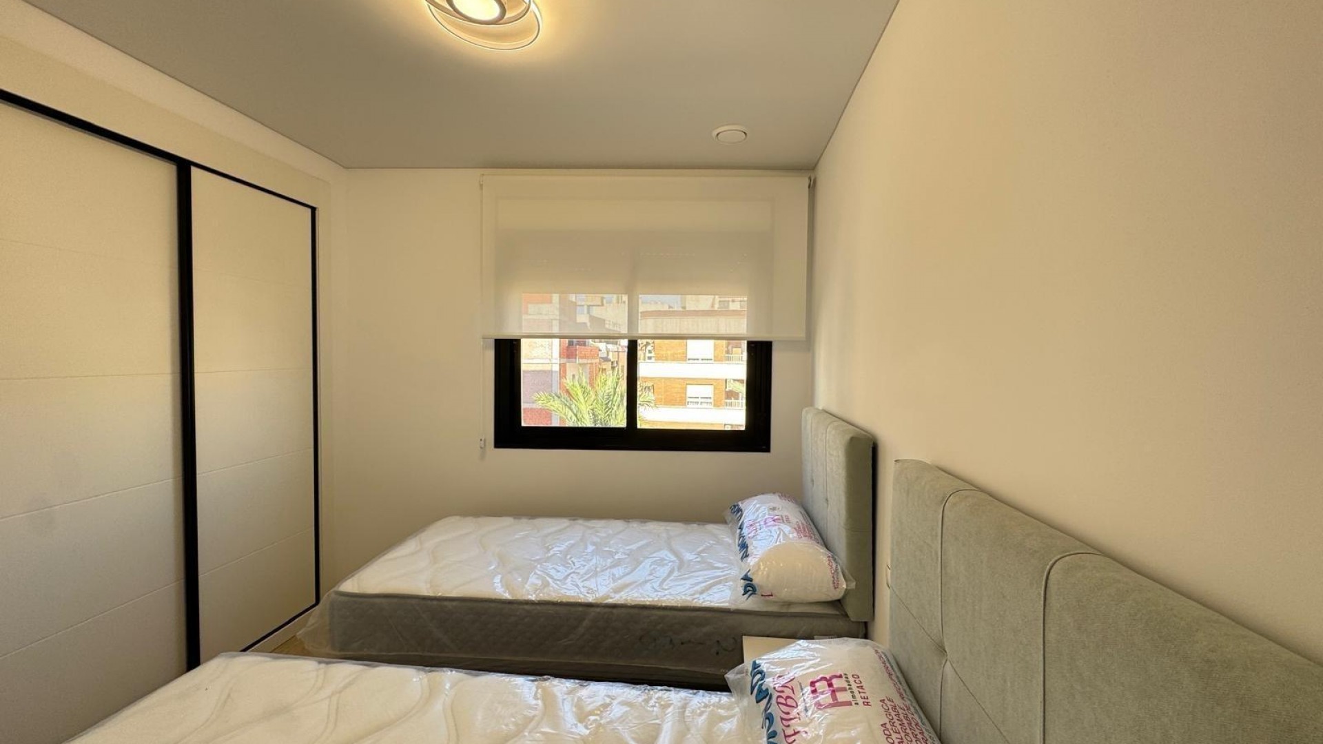 Revente - Appartement -
Torrevieja - torrevieja