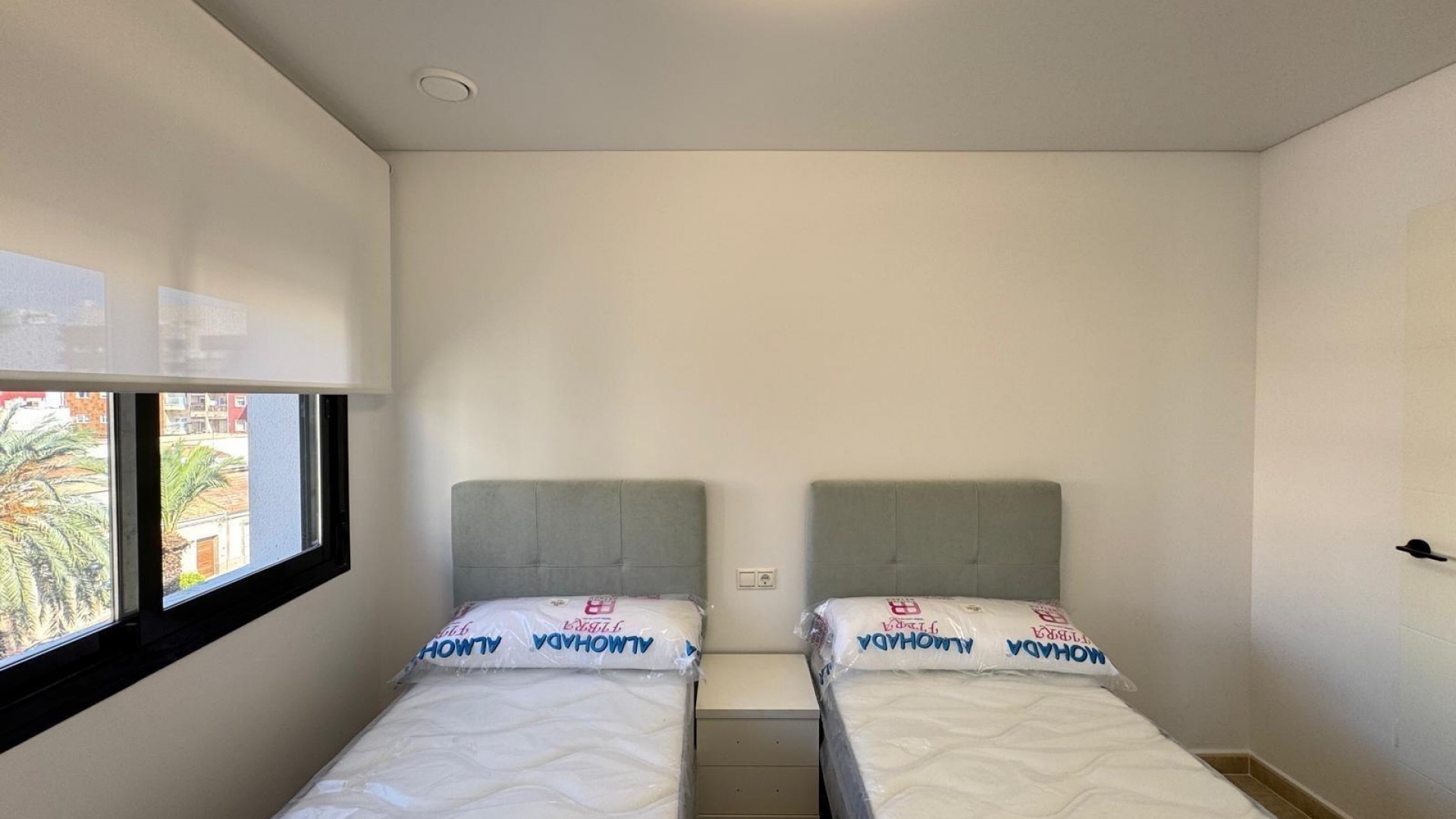 Revente - Appartement -
Torrevieja - torrevieja