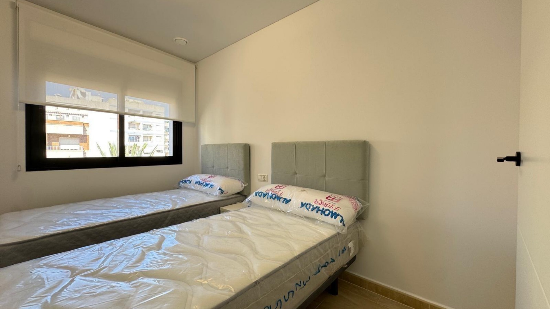 Revente - Appartement -
Torrevieja - torrevieja