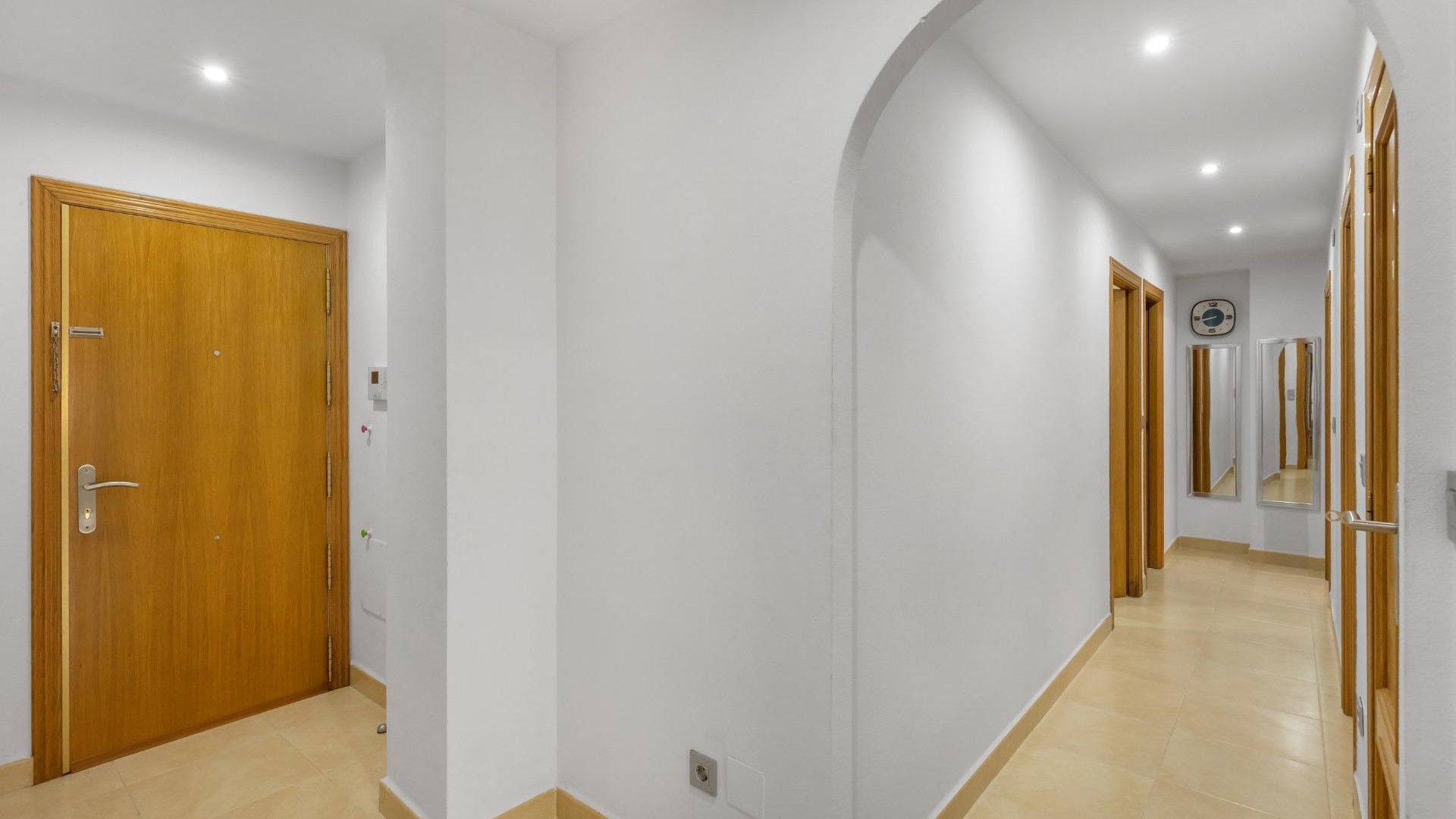 Revente - Appartement -
Torrevieja - torrevieja