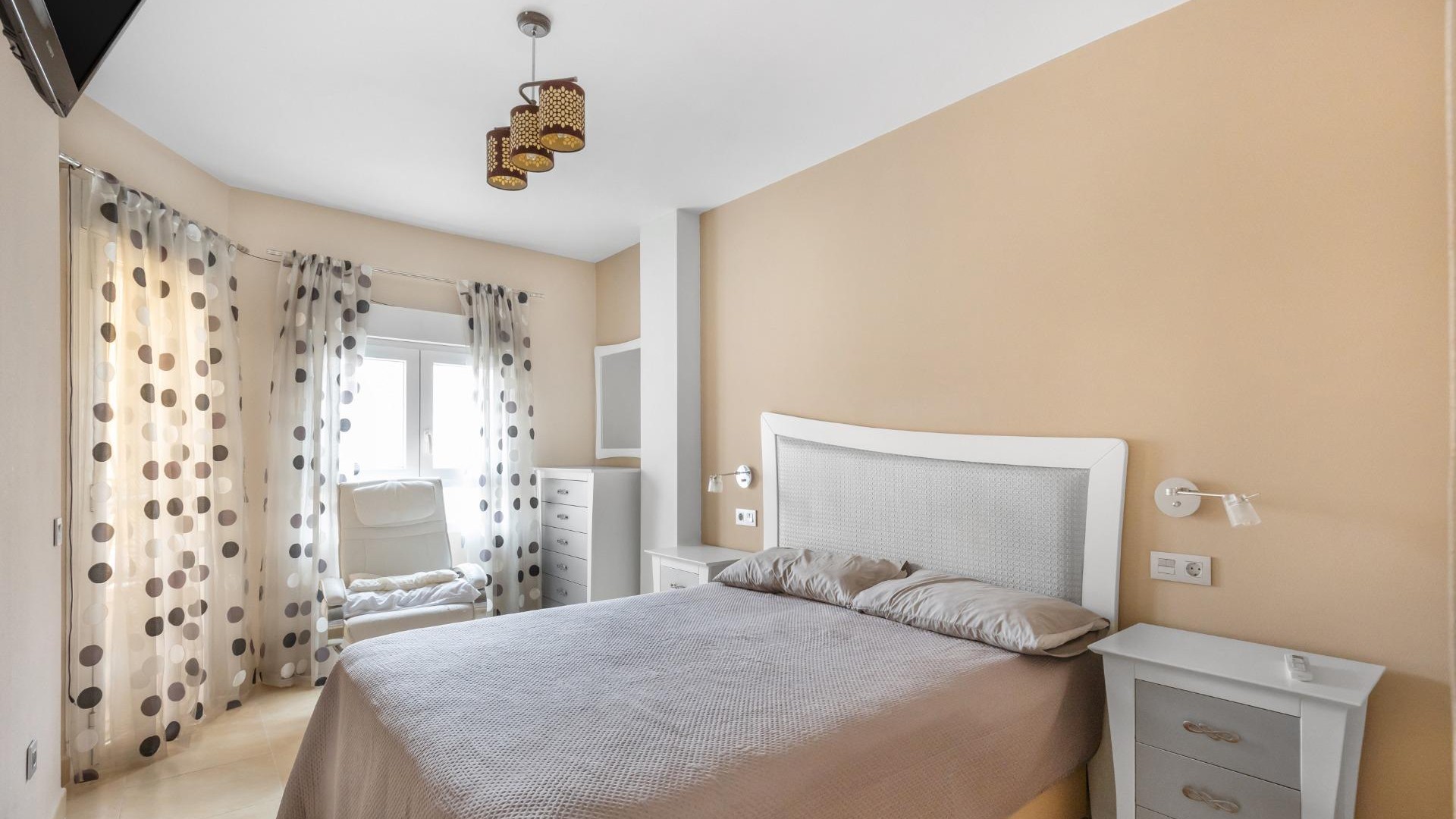 Revente - Appartement -
Torrevieja - torrevieja