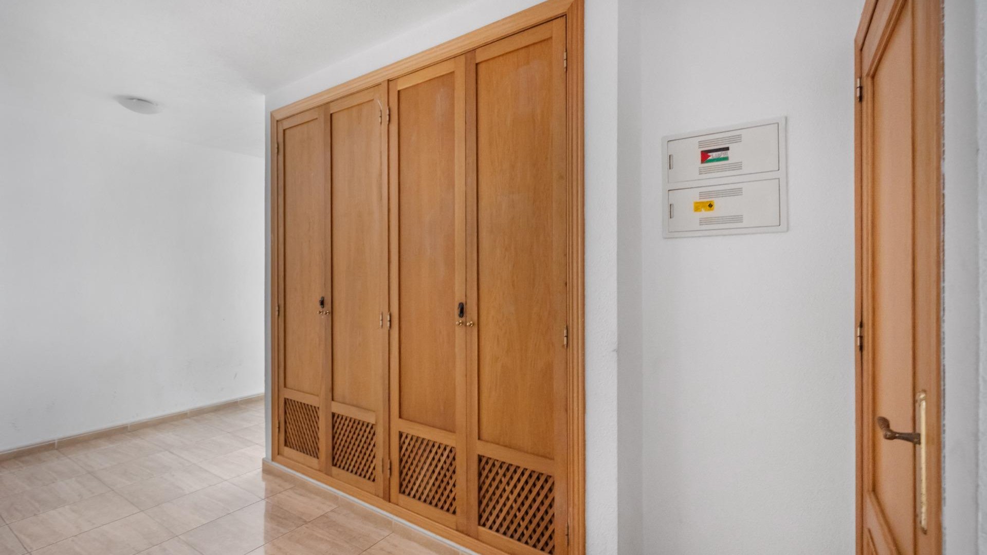 Revente - Appartement -
Torrevieja - torrevieja