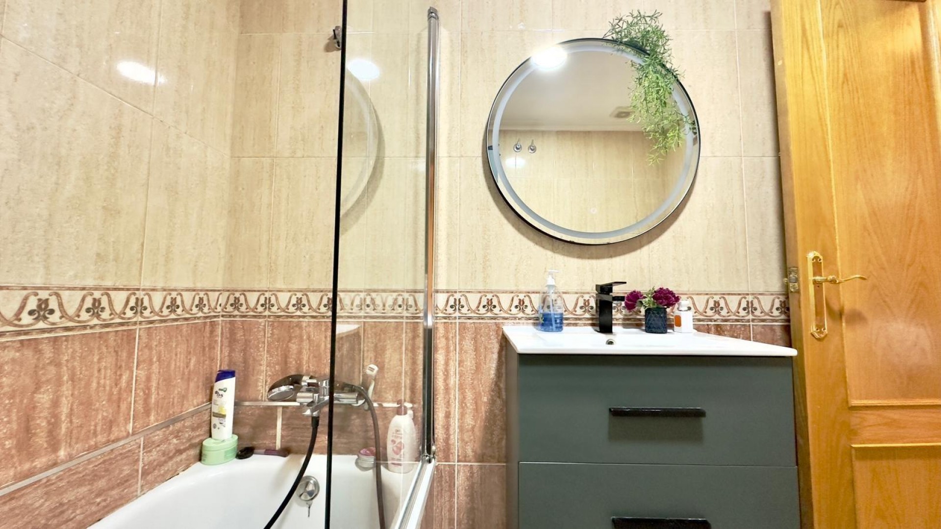 Revente - Appartement -
Torrevieja - torrevieja