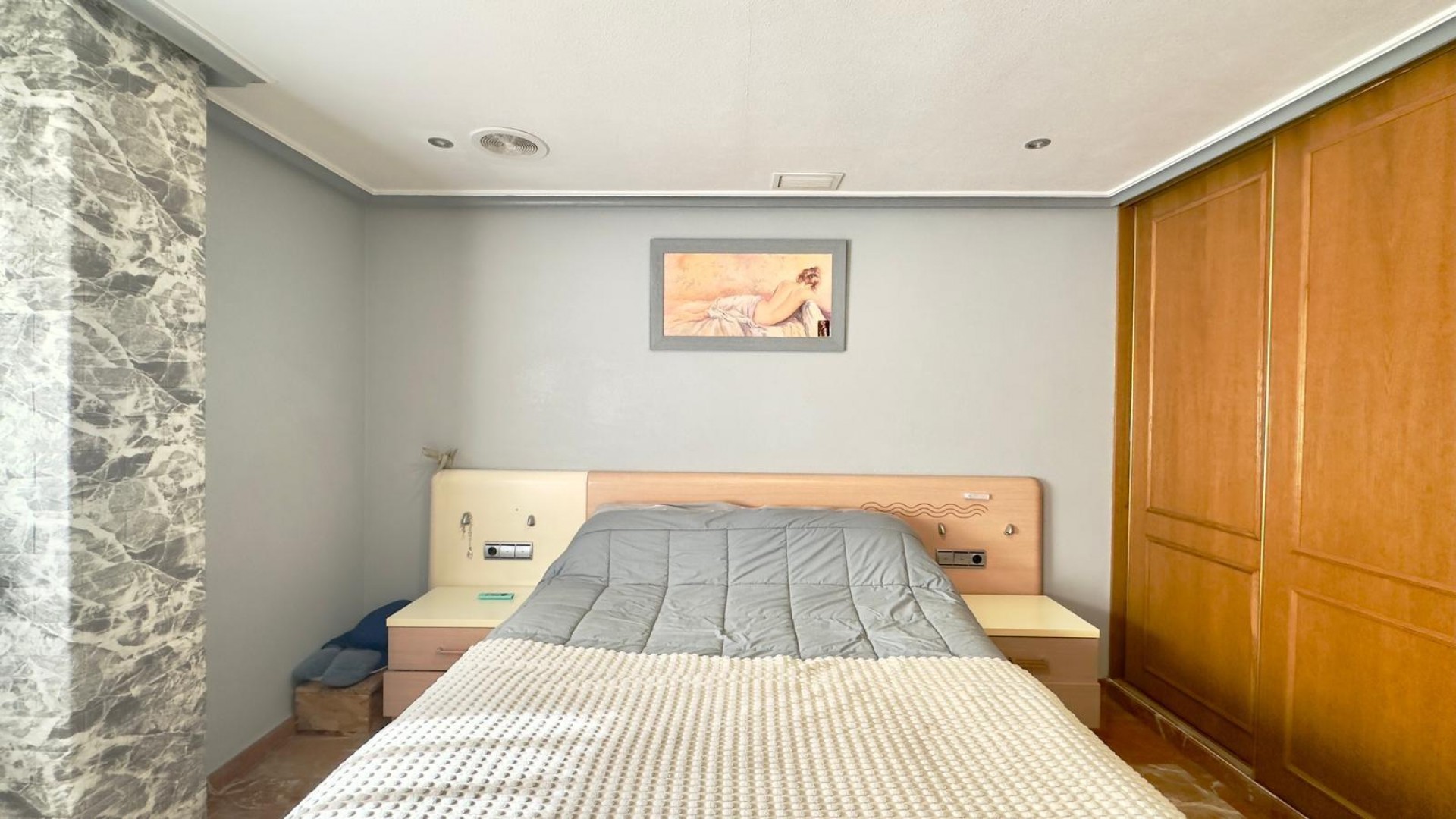 Revente - Appartement -
Torrevieja - torrevieja