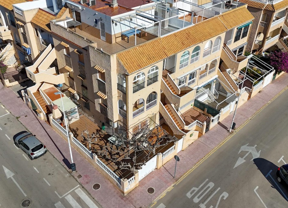 Revente - Appartement -
Torrevieja - torrevieja