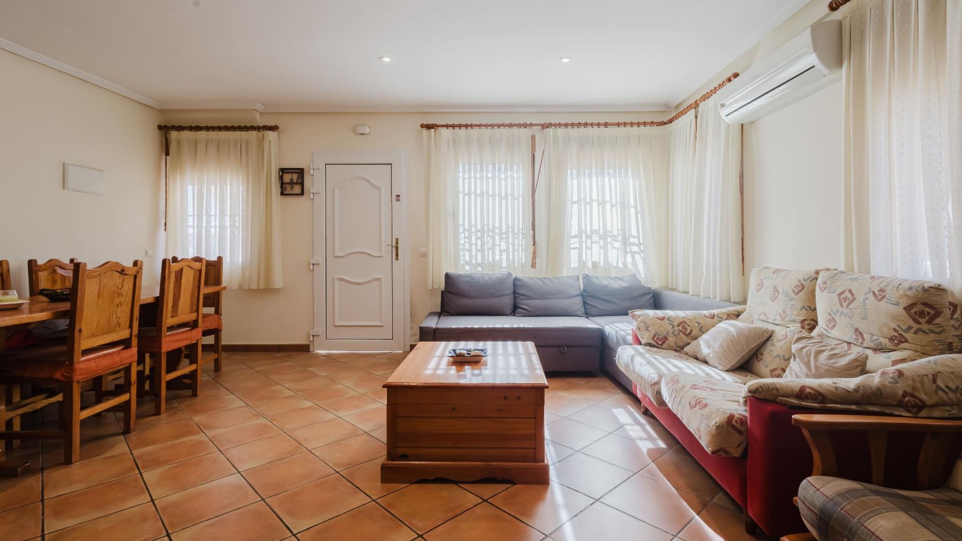 Revente - Appartement -
Torrevieja - torrevieja