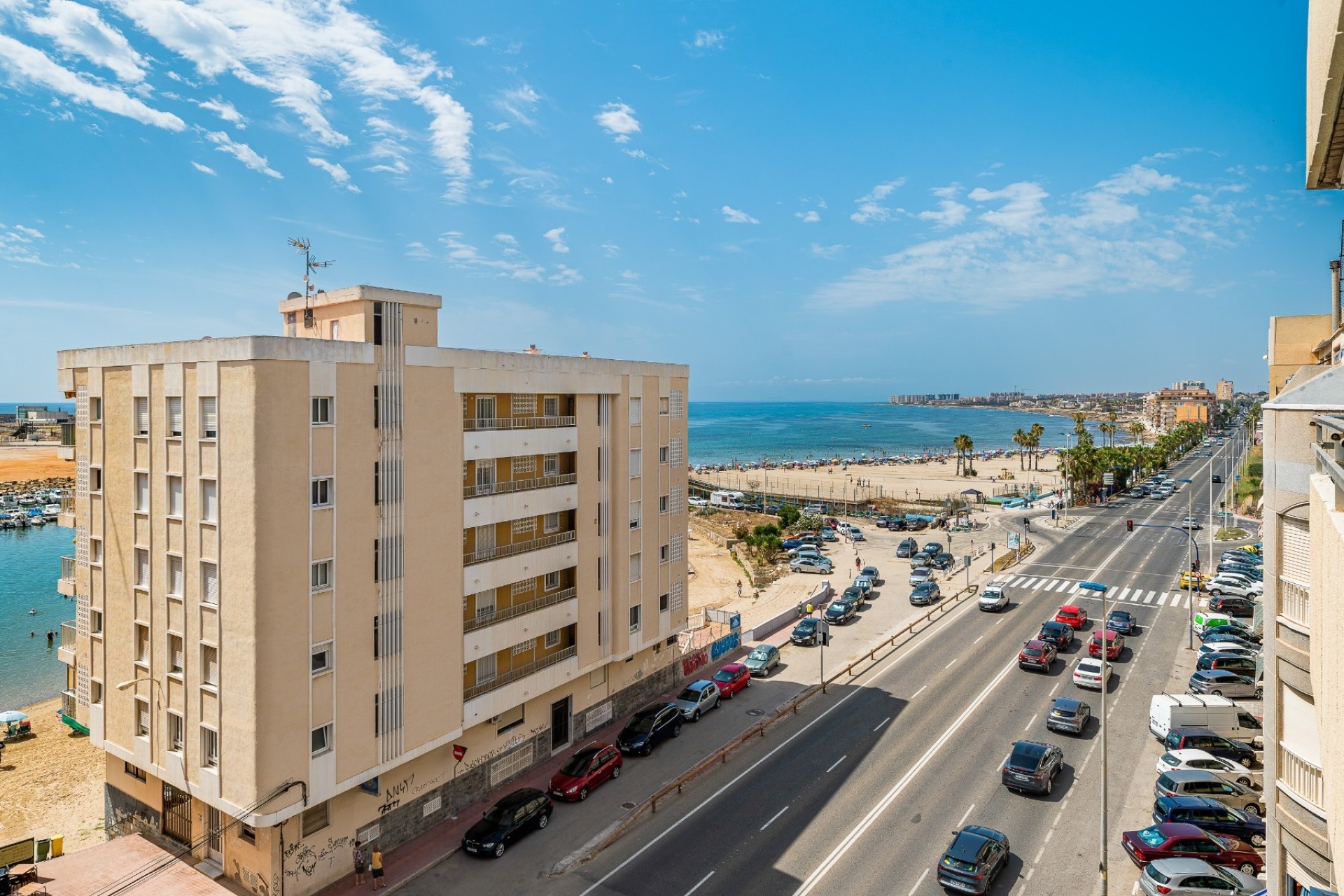 Revente - Appartement -
Torrevieja