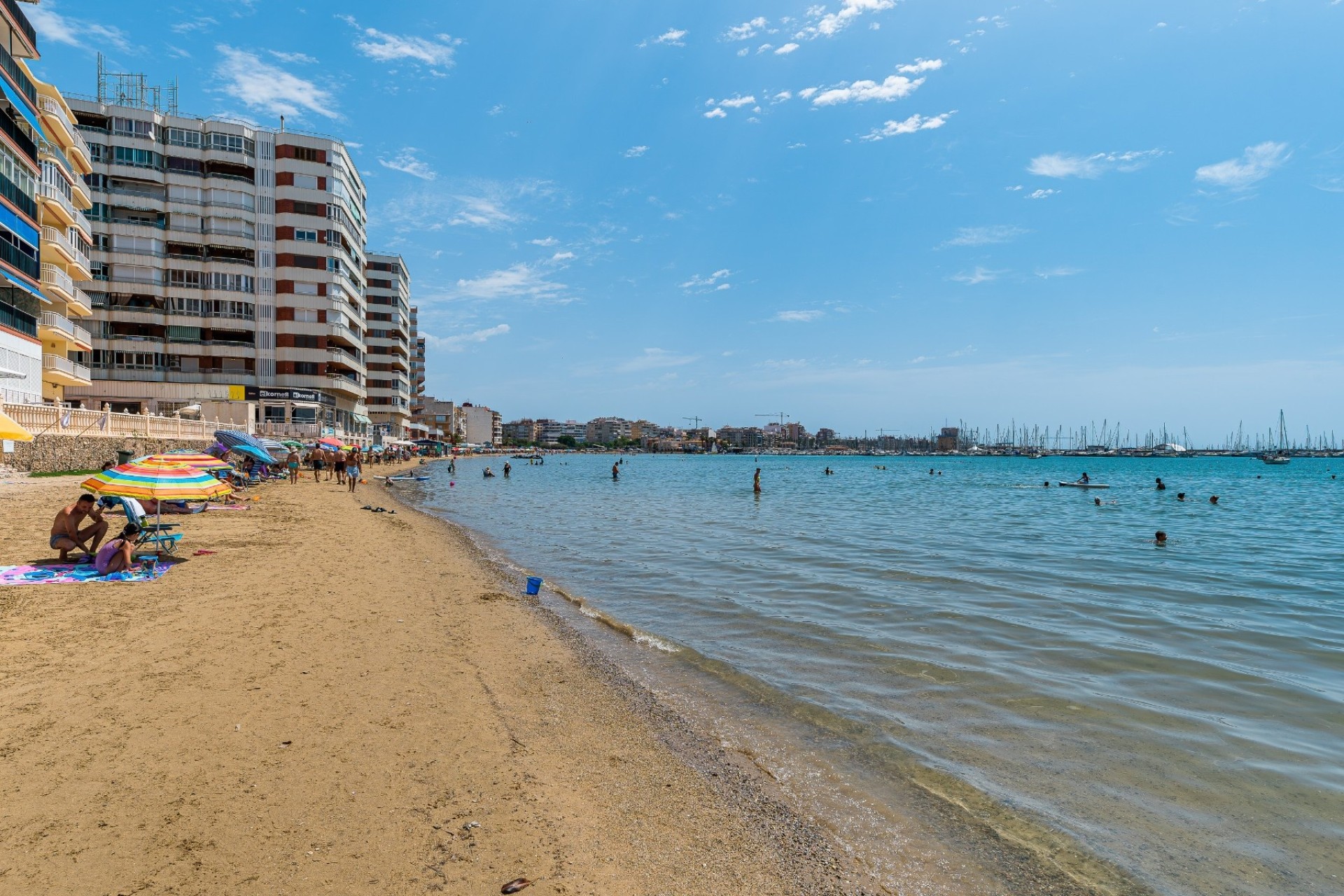 Revente - Appartement -
Torrevieja