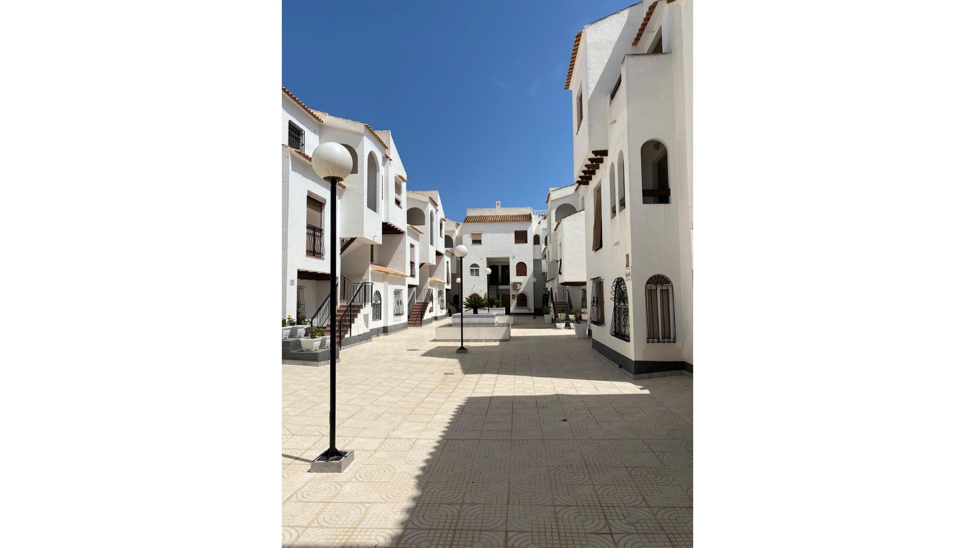 Revente - Appartement -
Torrevieja