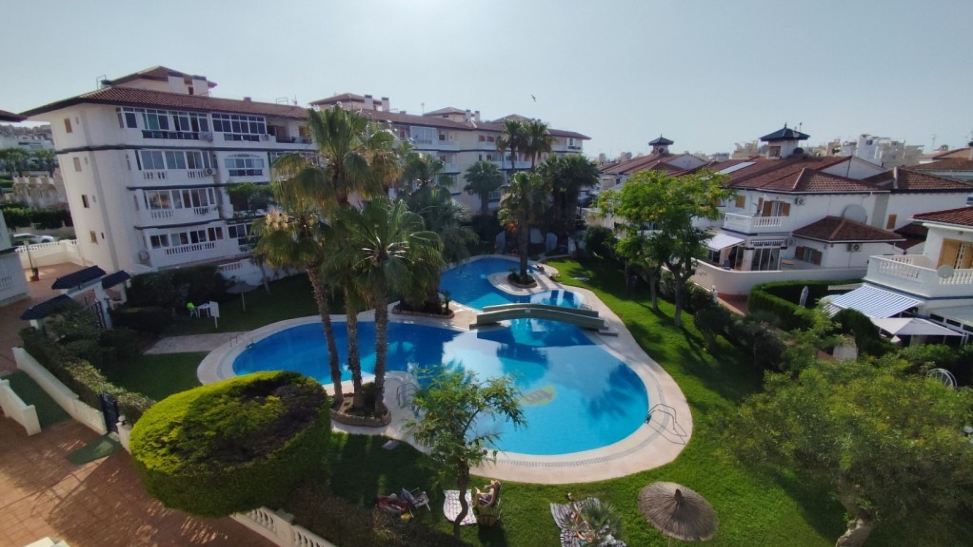 Revente - Appartement -
Torrevieja