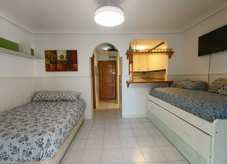 Revente - Appartement -
Torrevieja