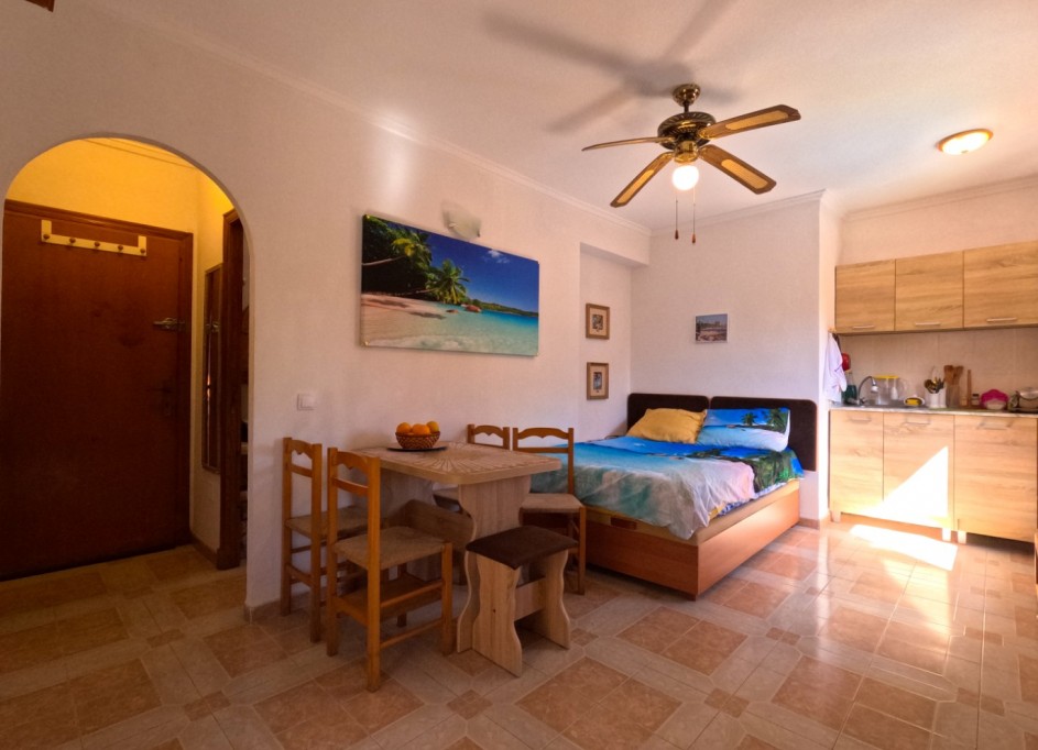 Revente - Appartement -
Torrevieja