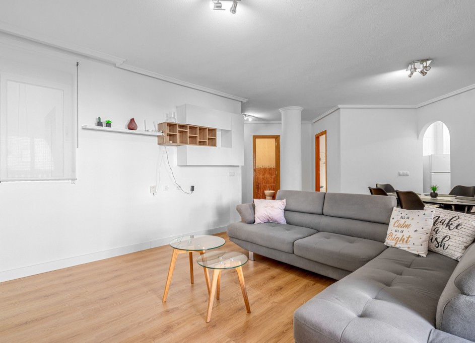 Revente - Appartement -
Torrevieja