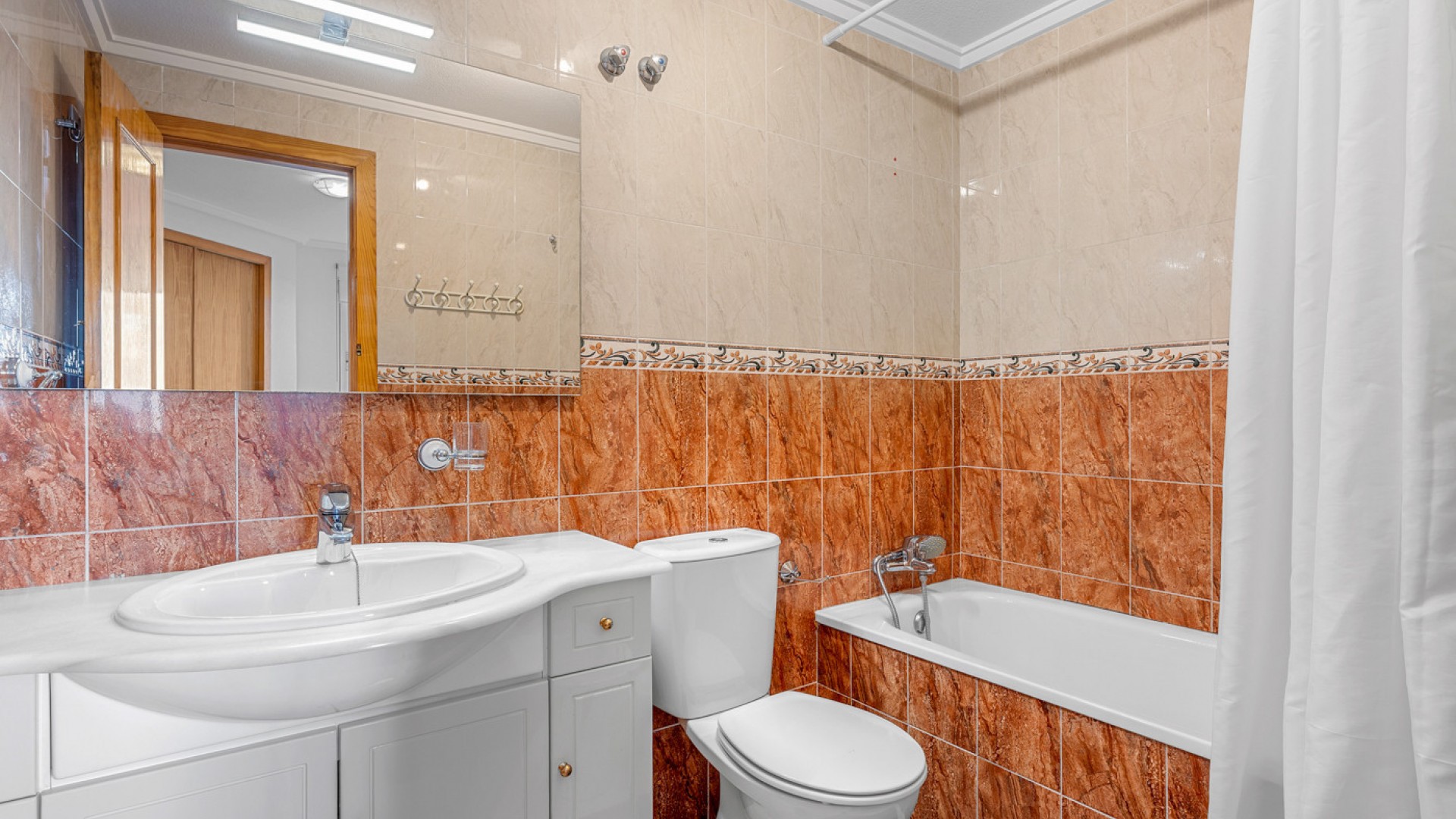 Revente - Appartement -
Torrevieja