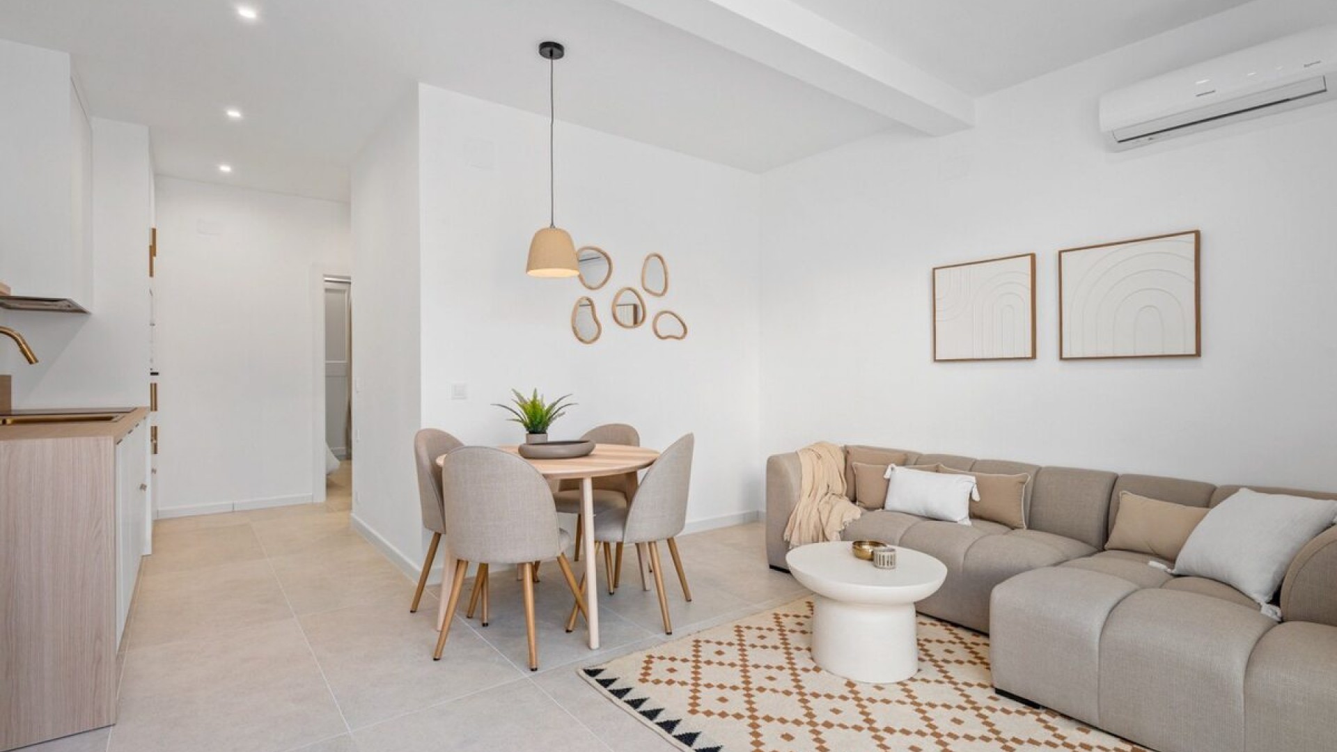 Revente - Appartement -
Torrevieja