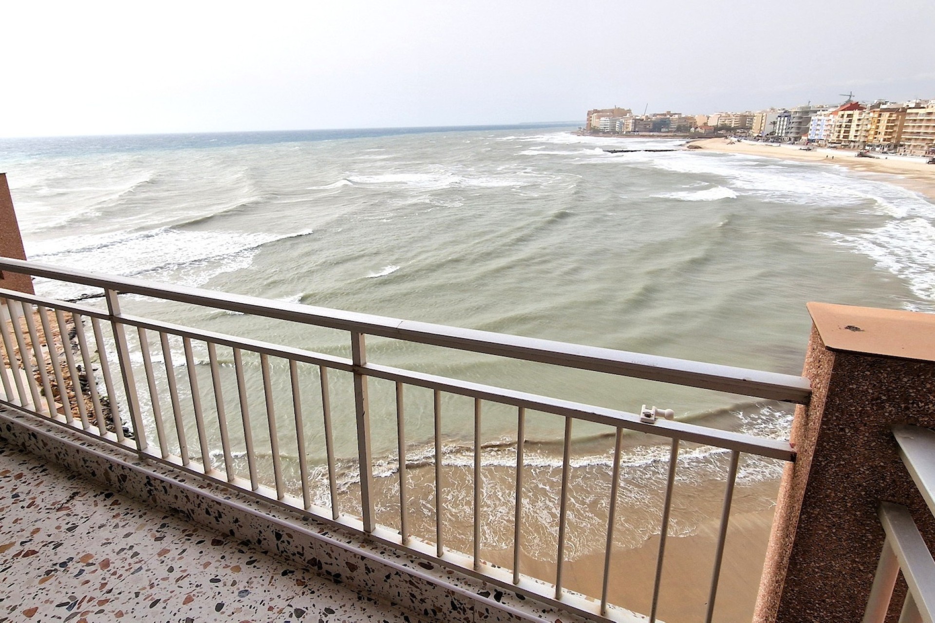 Revente - Appartement -
Torrevieja