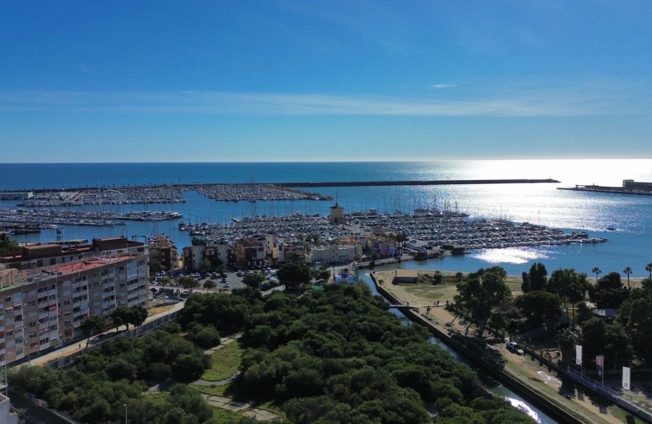 Revente - Appartement -
Torrevieja
