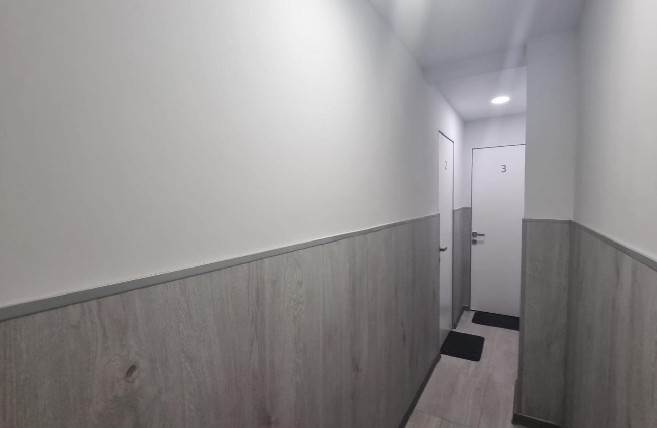Revente - Appartement -
Torrevieja