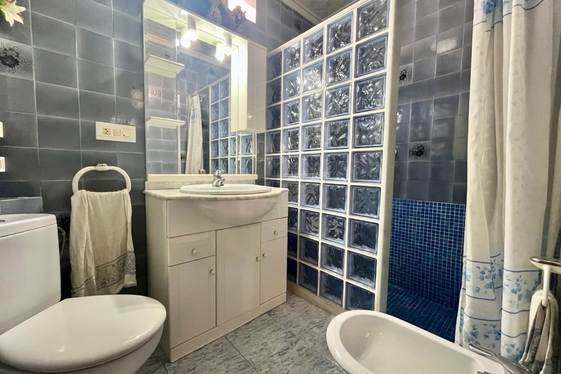 Revente - Appartement -
Torrevieja