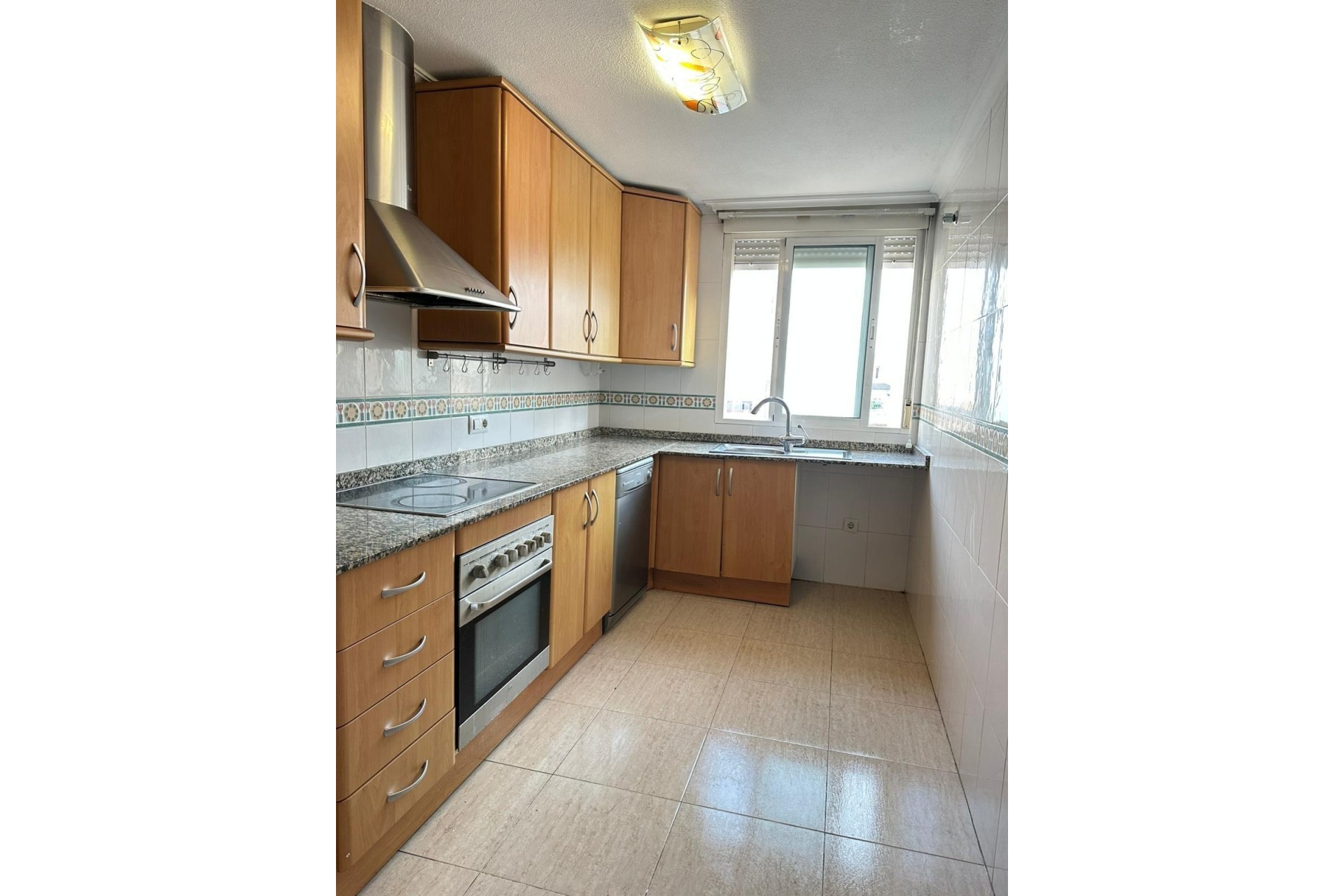 Revente - Appartement -
Torrevieja