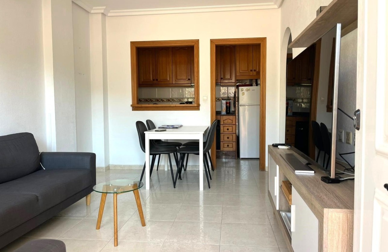 Revente - Appartement -
Torrevieja