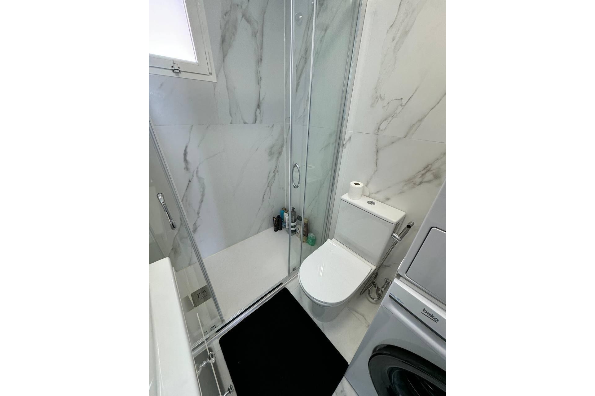 Revente - Appartement -
Torrevieja