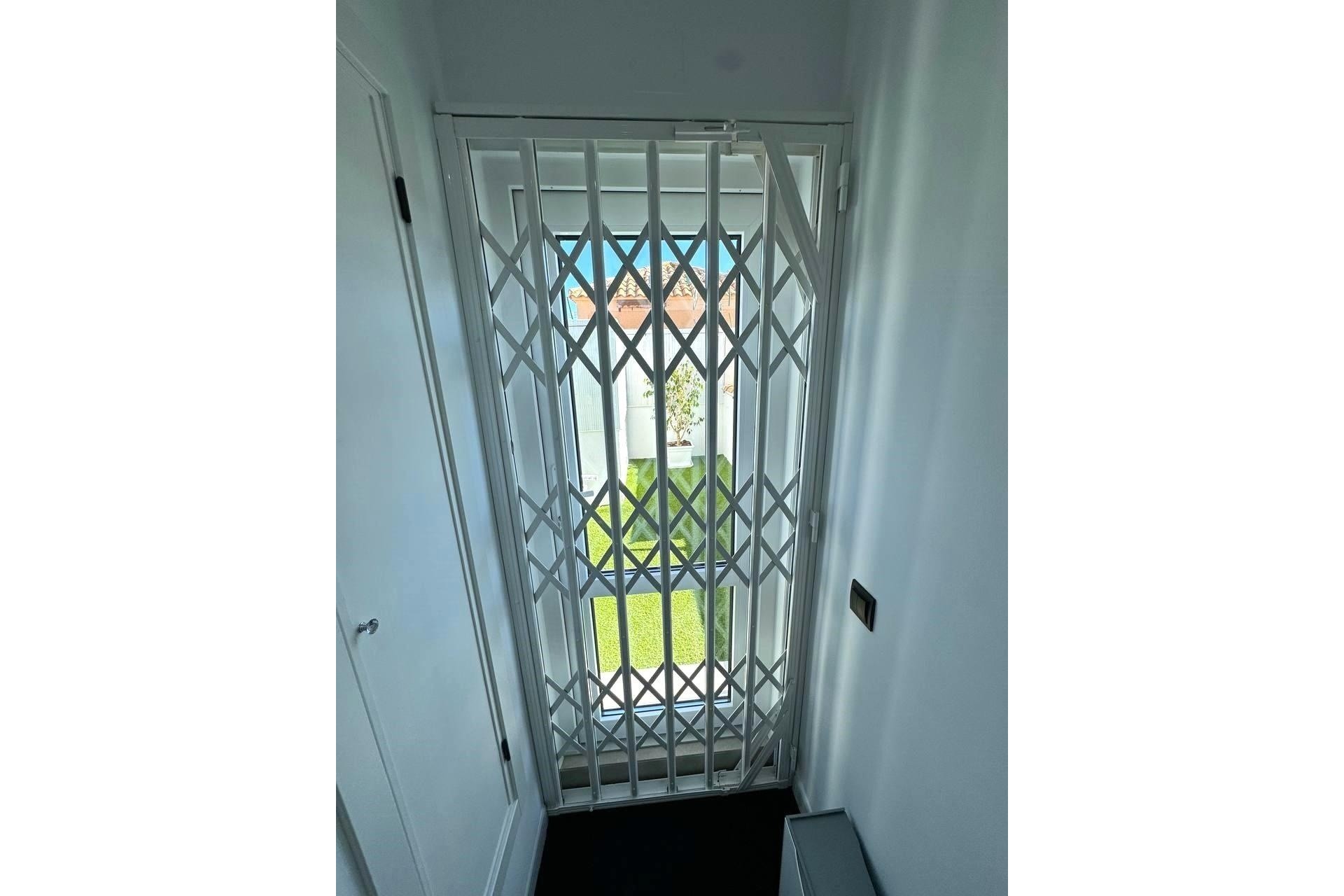 Revente - Appartement -
Torrevieja