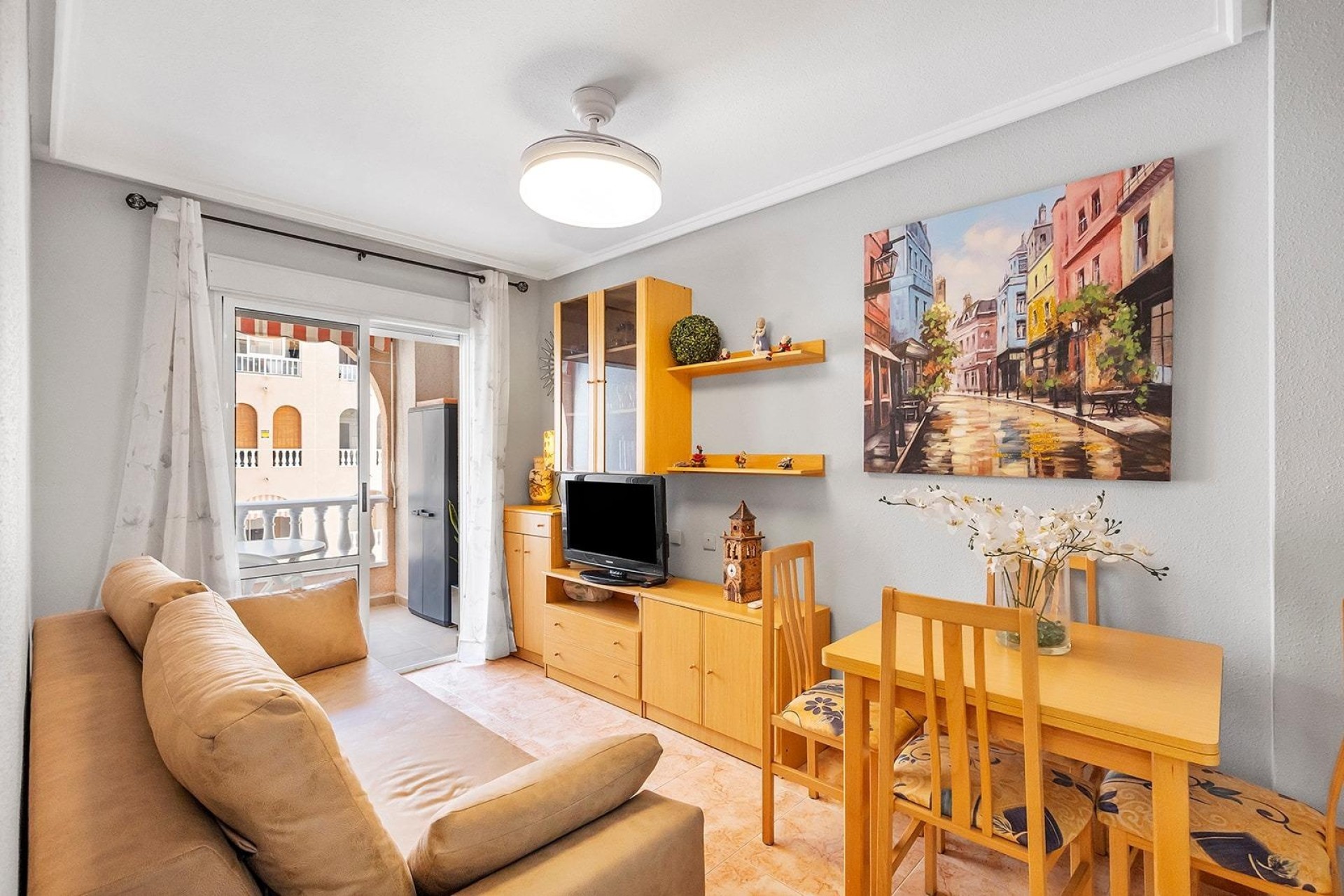 Revente - Appartement -
Torrevieja