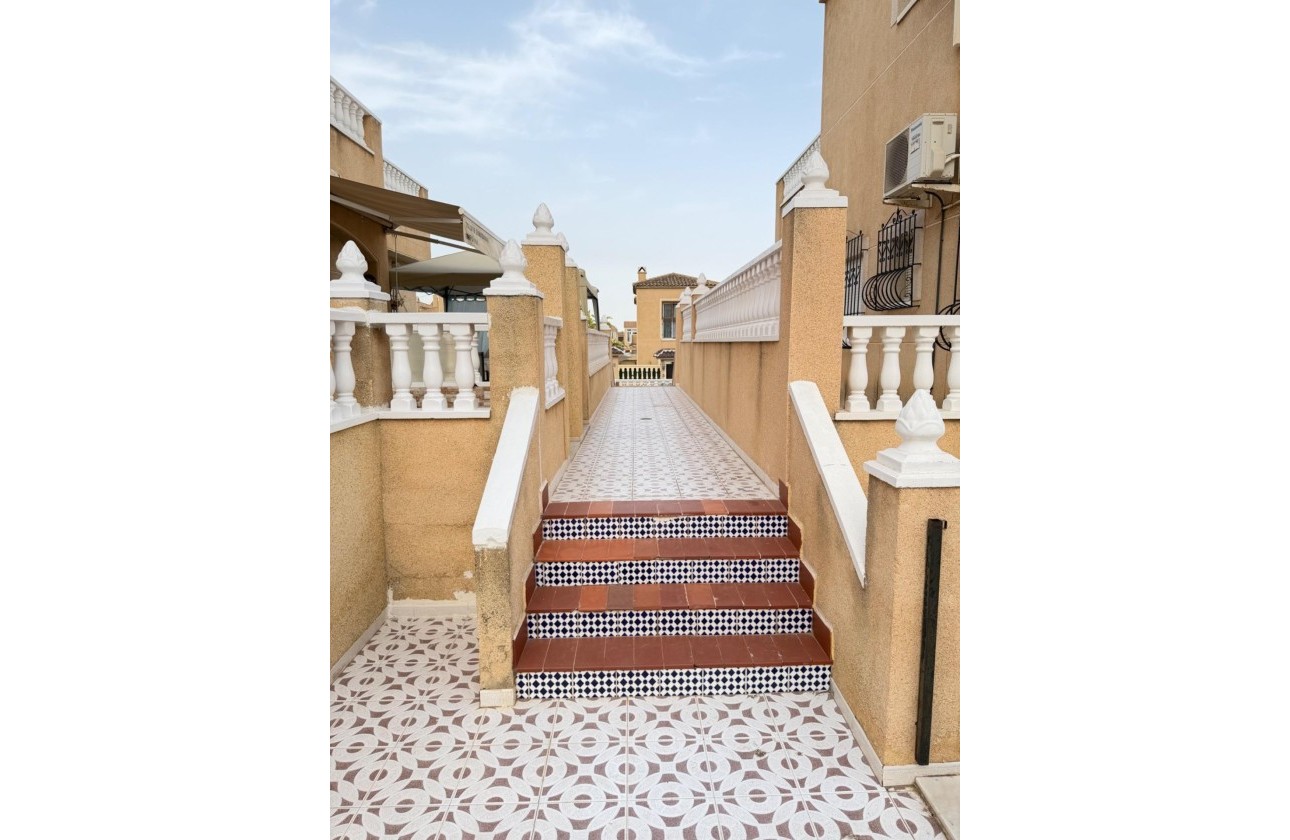 Revente - Appartement -
Torrevieja
