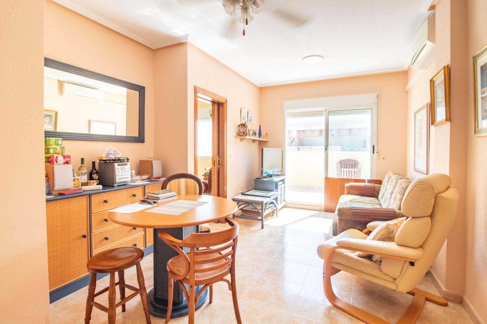 Revente - Appartement -
Torrevieja