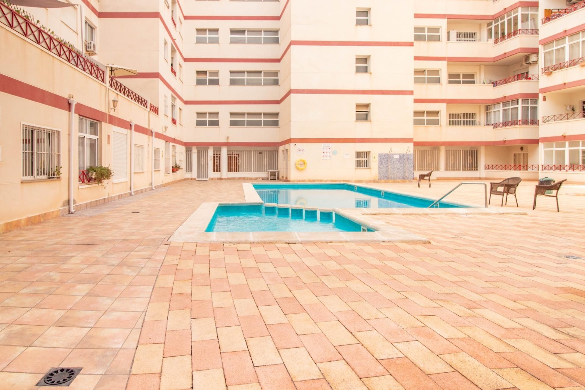 Revente - Appartement -
Torrevieja