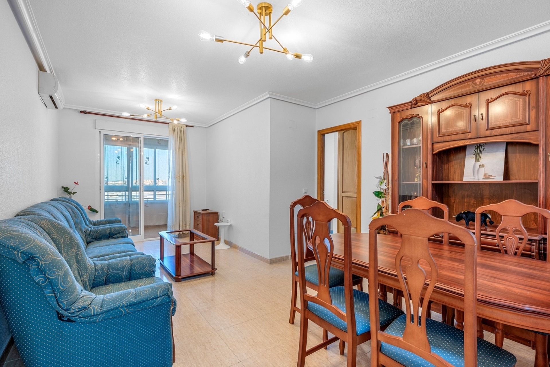 Revente - Appartement -
Torrevieja