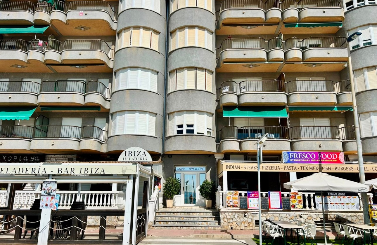 Revente - Appartement -
Torrevieja