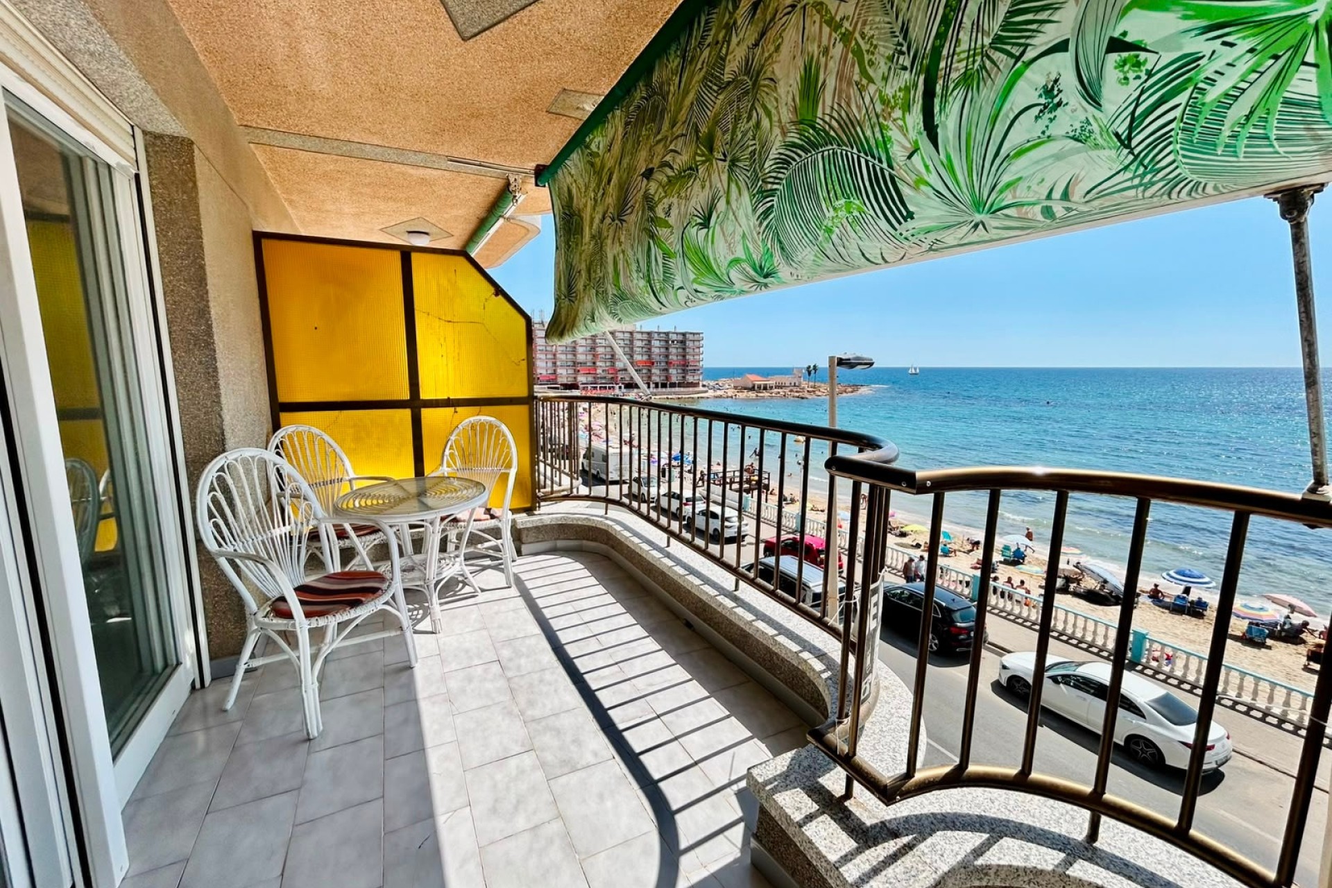 Revente - Appartement -
Torrevieja