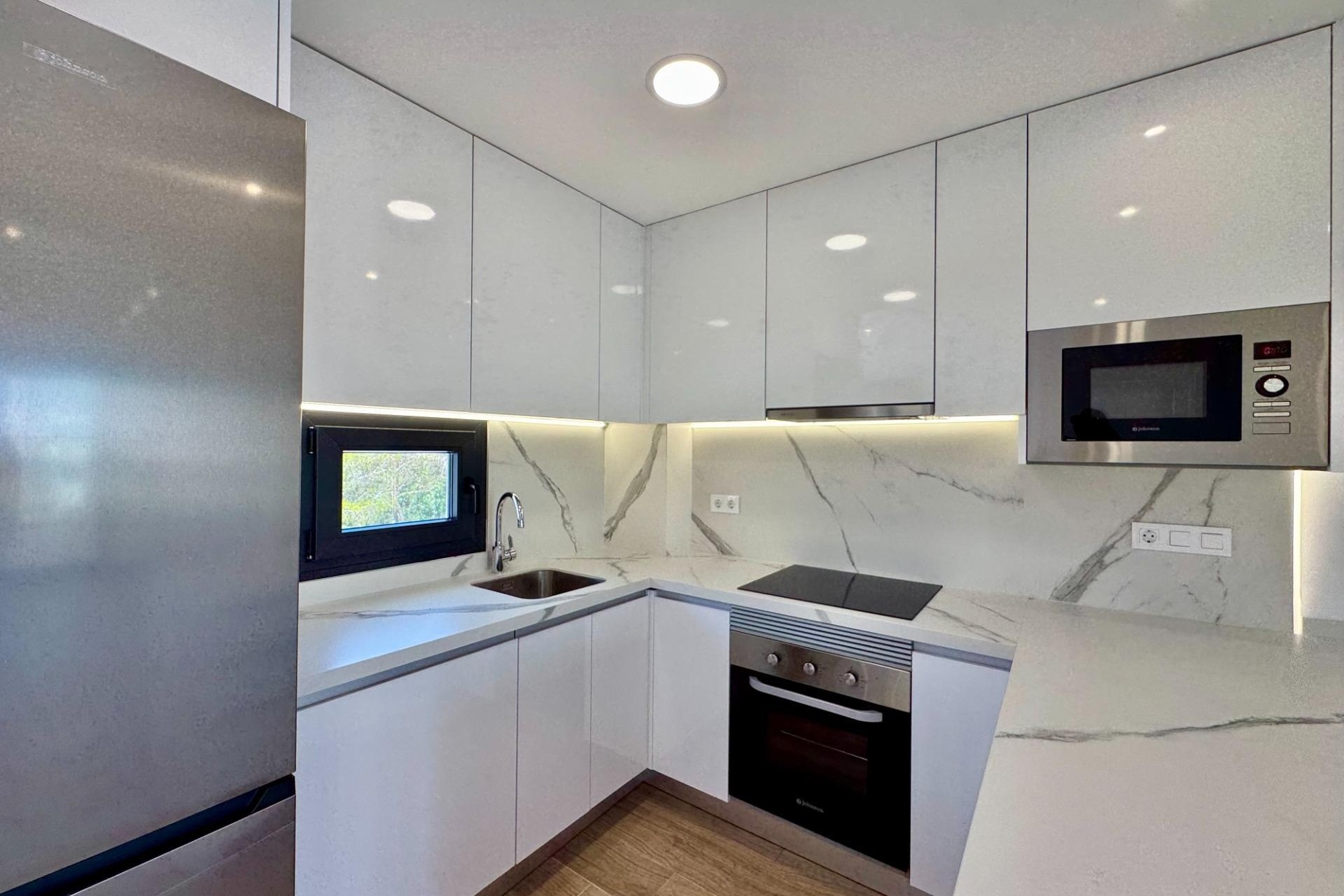 Revente - Appartement -
Torrevieja