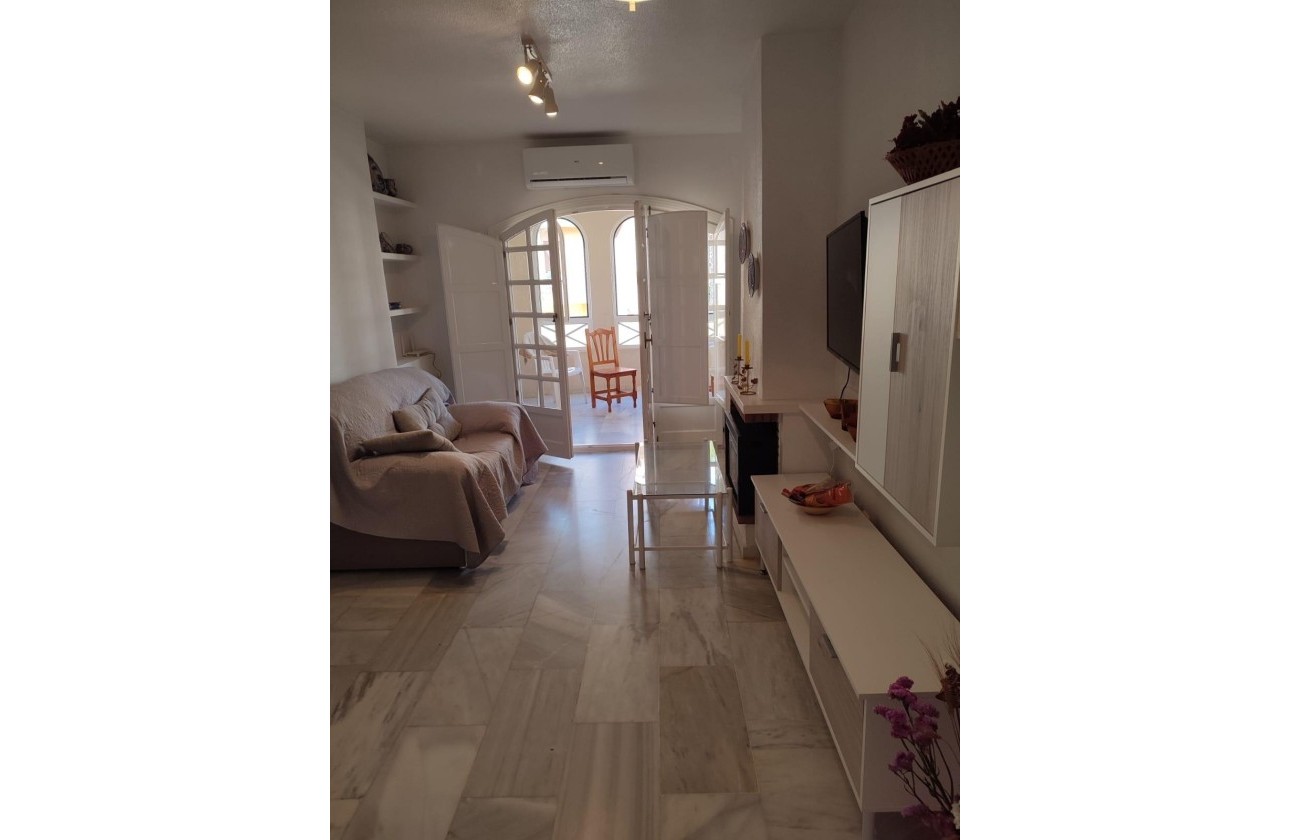 Revente - Appartement -
Torrevieja