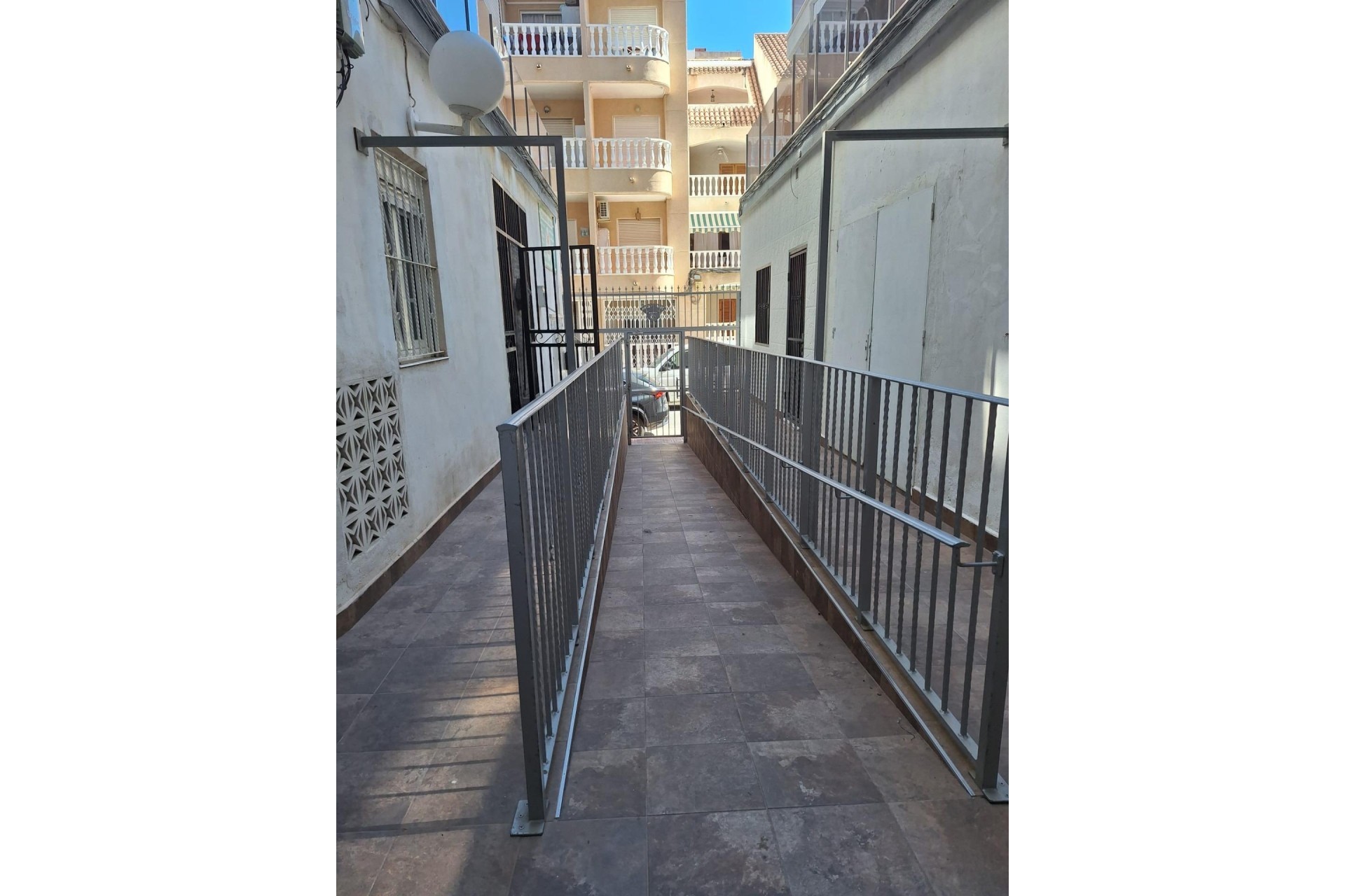 Revente - Appartement -
Torrevieja