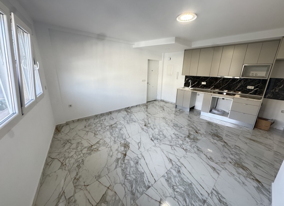 Revente - Appartement -
Torrevieja