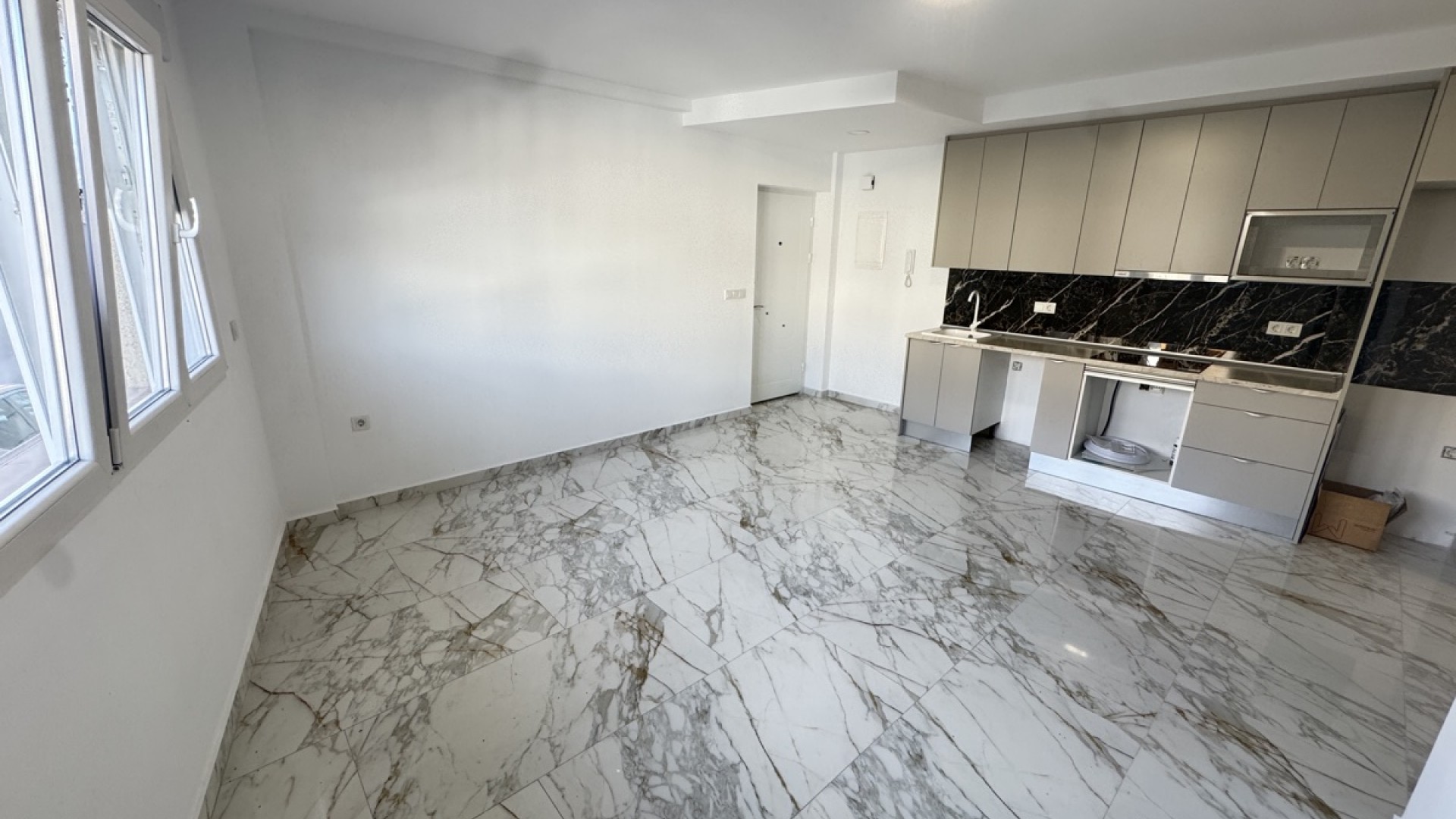 Revente - Appartement -
Torrevieja