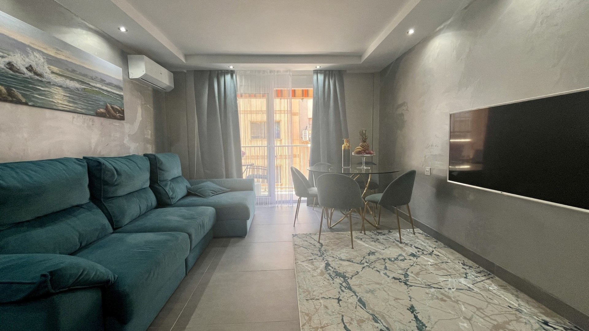 Revente - Appartement -
Torrevieja