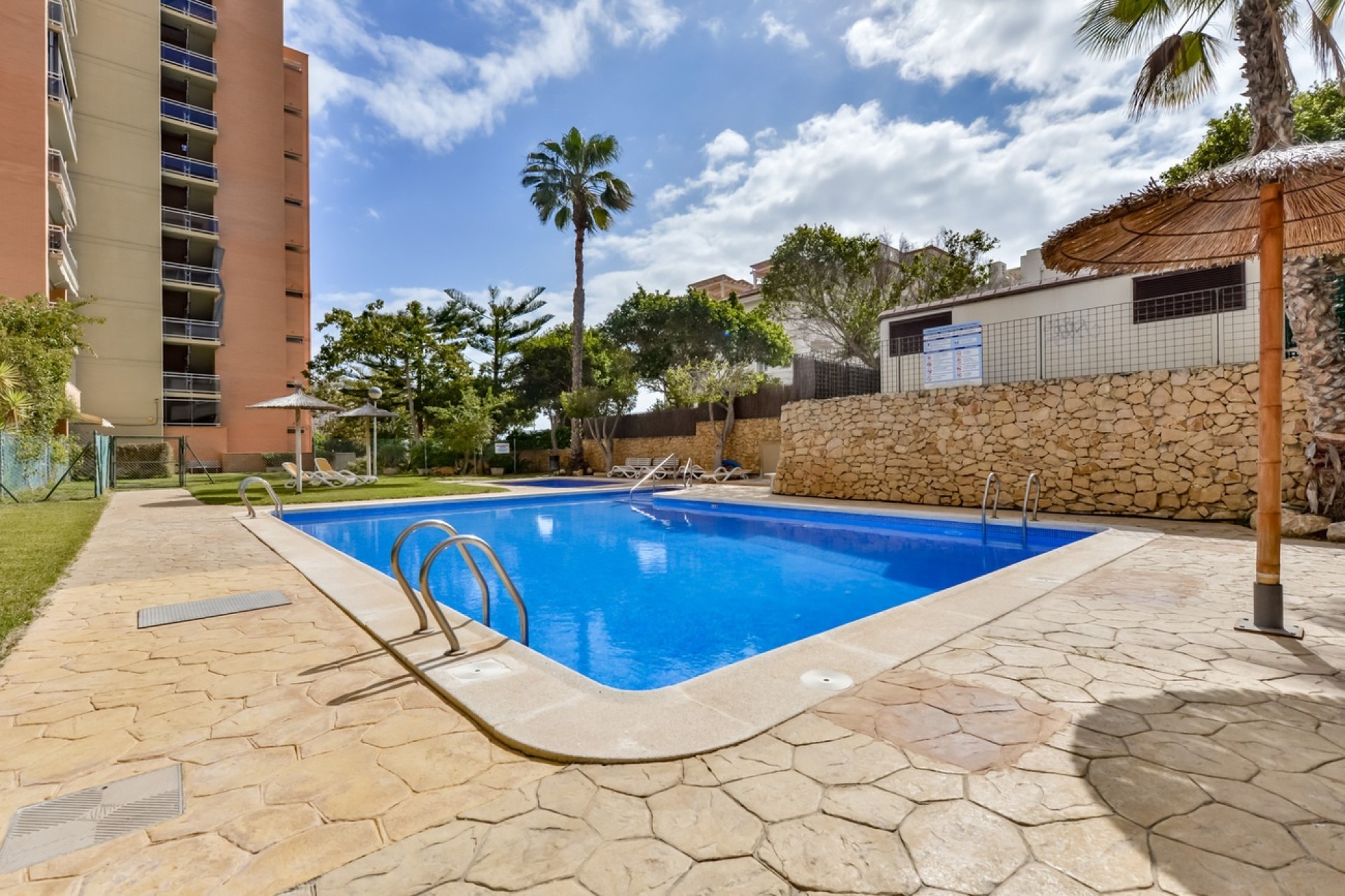 Revente - Appartement -
Villajoyosa - La Cala
