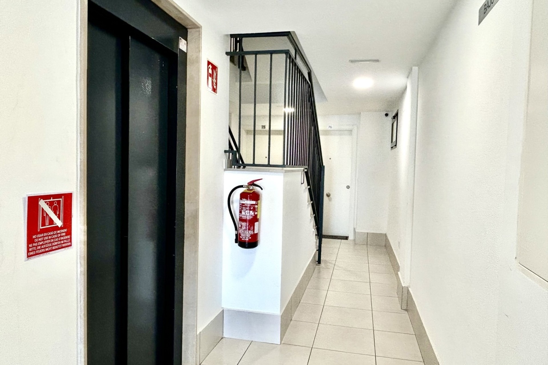 Revente - Appartement -
Villamartín - Costa Blanca