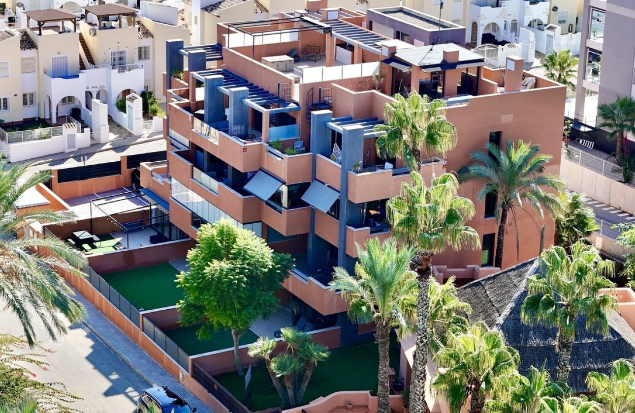 Revente - Appartement -
Villamartín - Costa Blanca