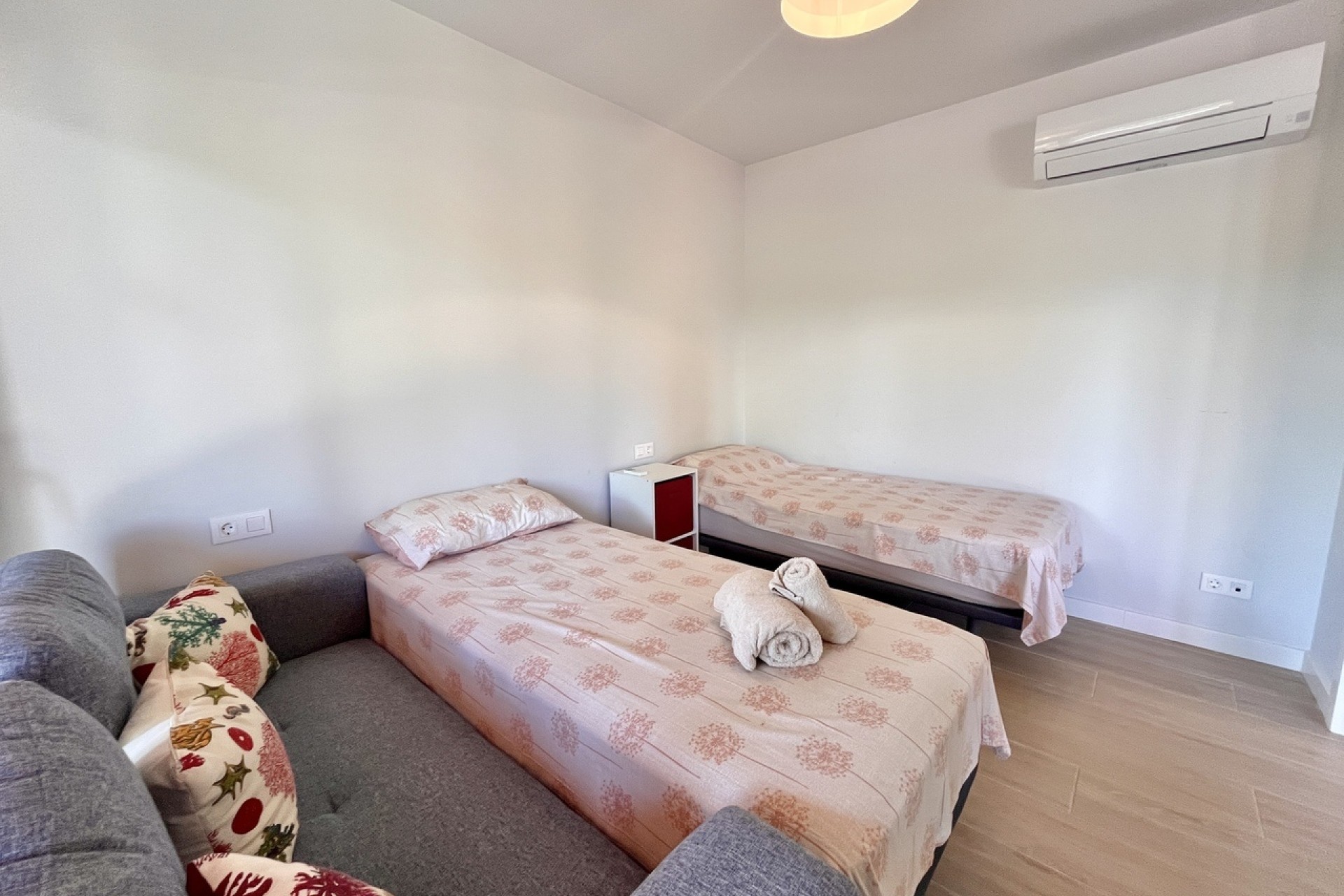 Revente - Appartement -
Villamartín - Costa Blanca