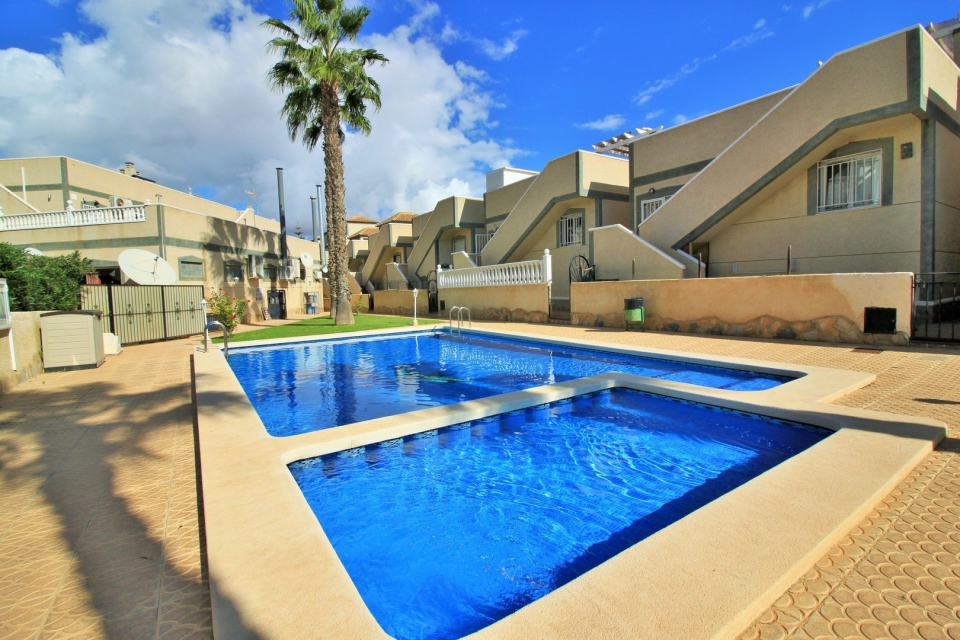 Revente - Appartement -
Villamartín - Las Violetas