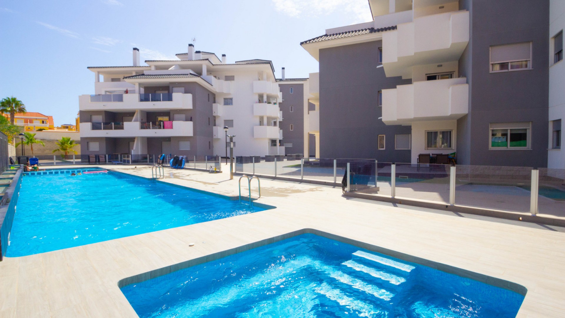 Revente - Appartement -
Villamartín - Villamartin
