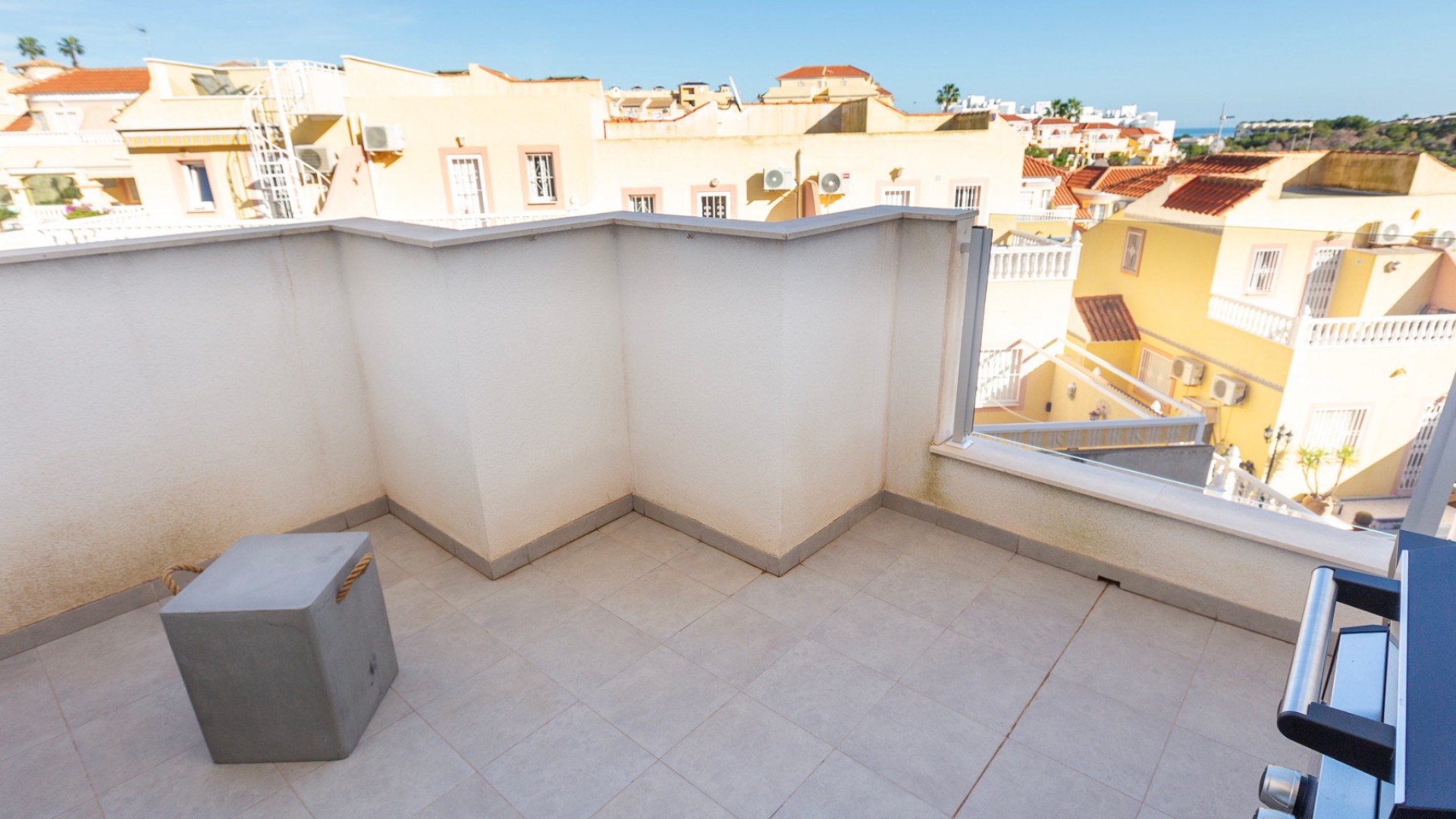 Revente - Appartement -
Villamartín - Villamartin