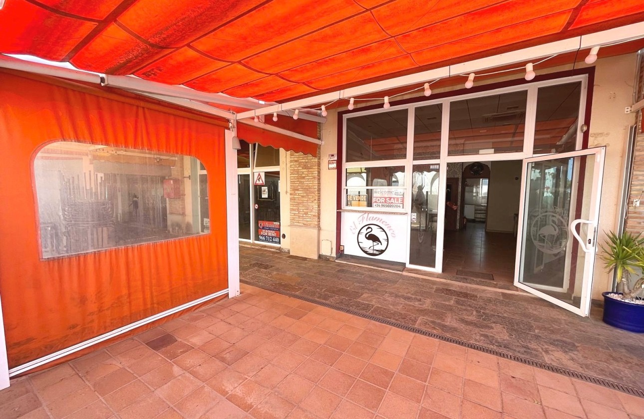 Revente - Commercial -
Algorfa - La Finca Golf