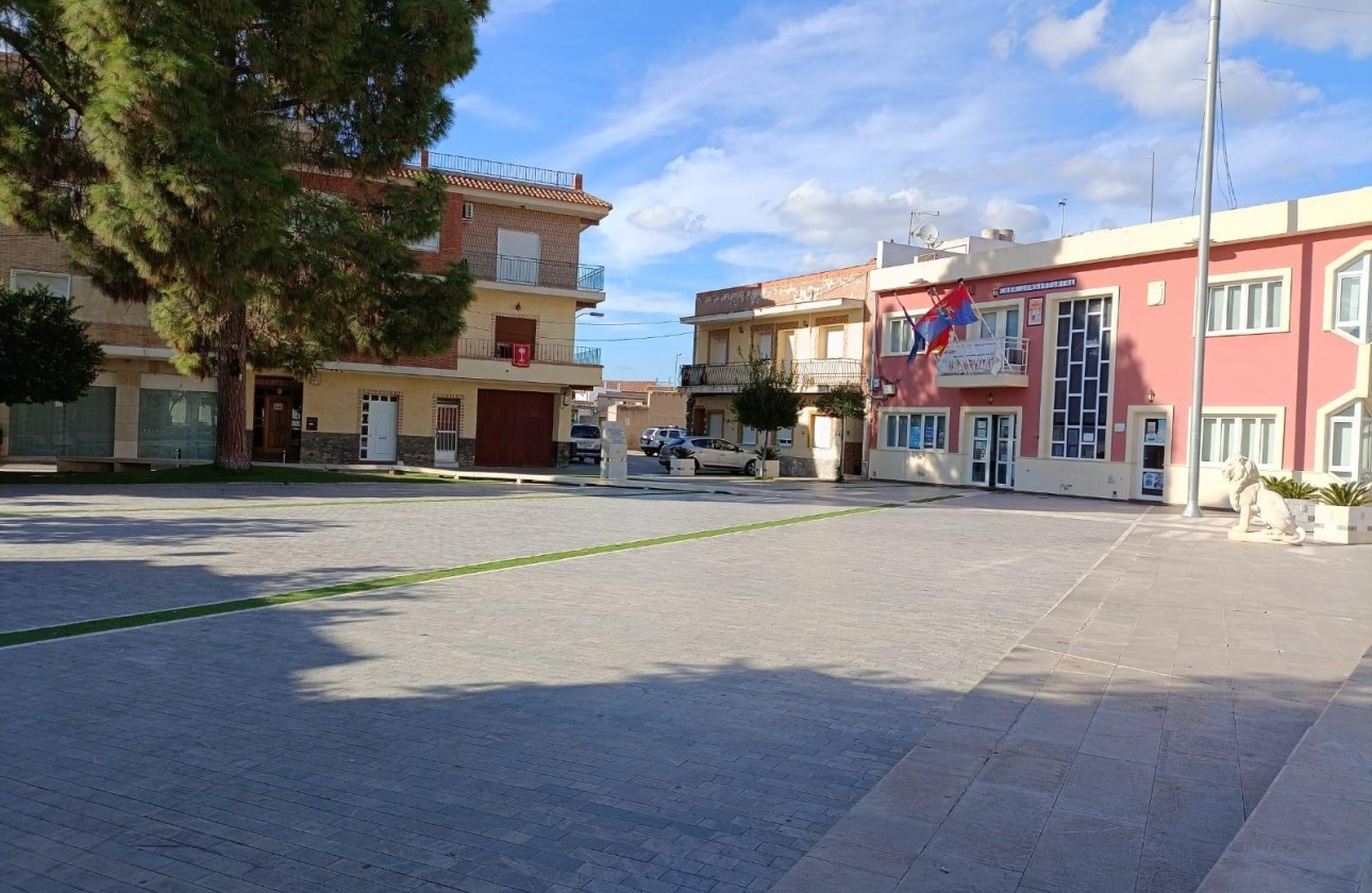Revente - Commercial -
Benferri - PLAZA DE LA CONSTITUCION