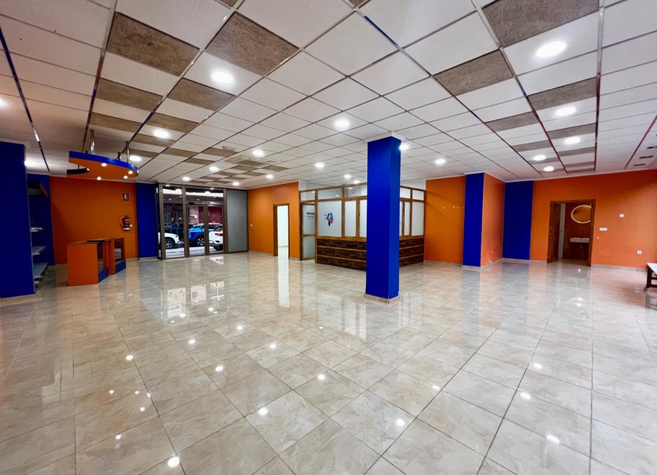 Revente - Commercial -
Beniel